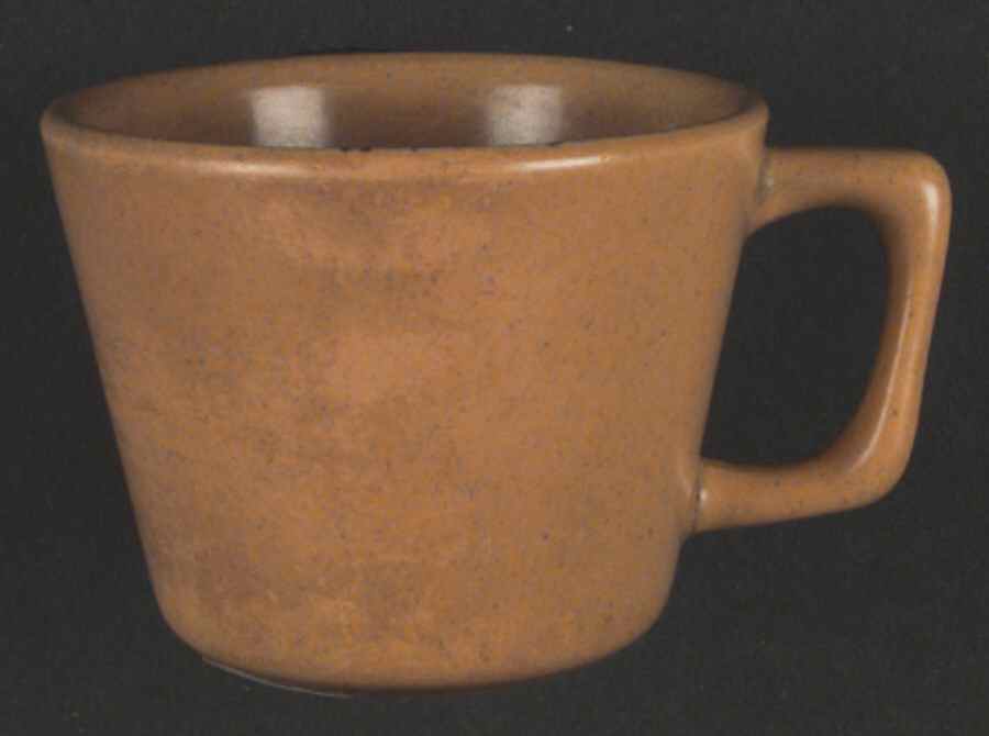 Contempo Pumpkin Flat Cup by Brusche-1