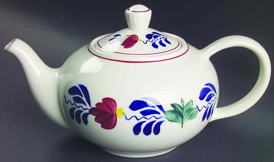 Boerenbont Teapot & Lid by Boch-1