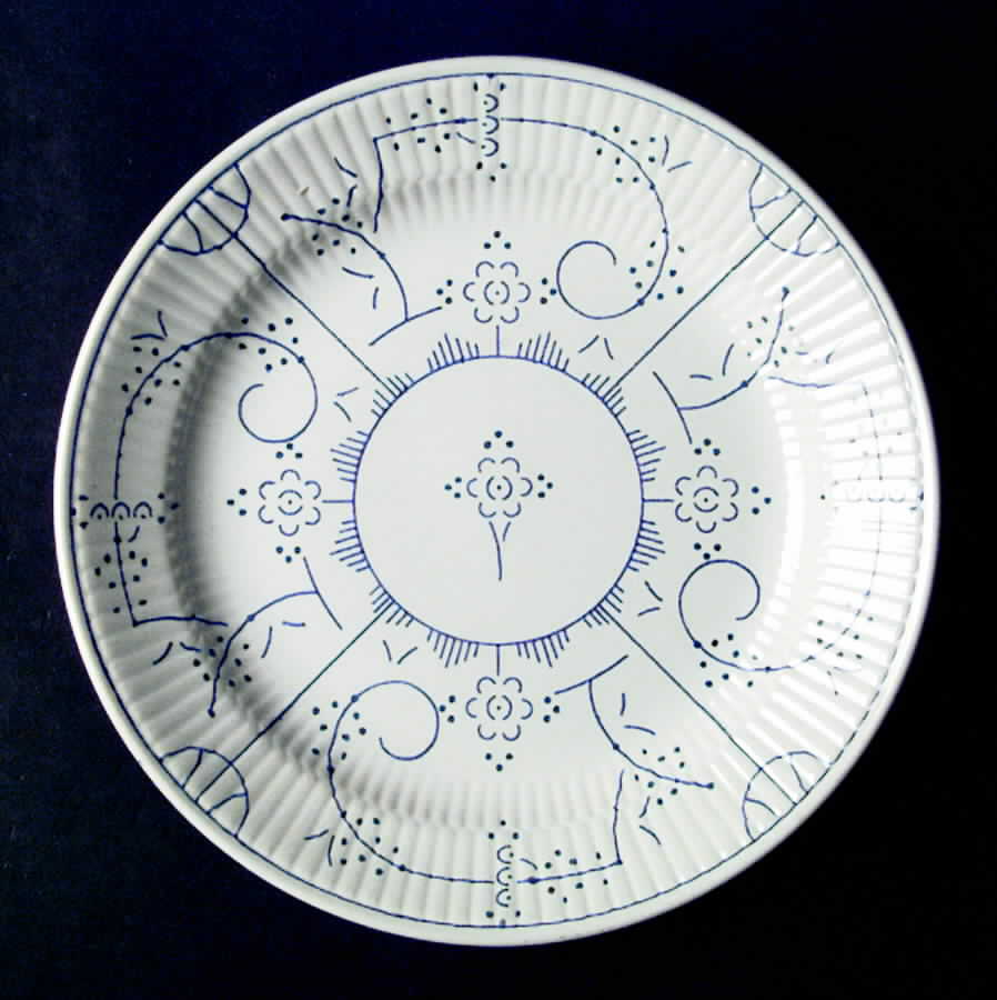 Copenhague Dinner Plate by Boch-1