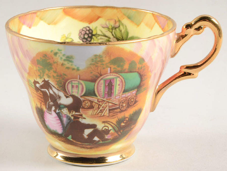 Atchin Tan Oversized Cup by Baron China Staffs-1