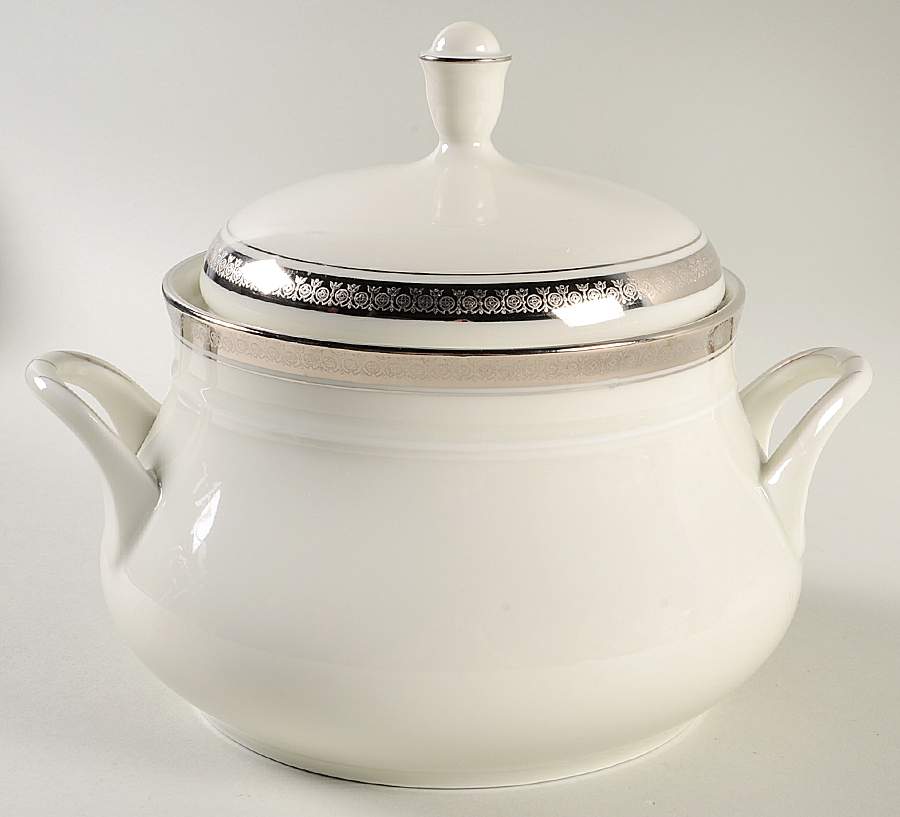 Renee (Platinum) Tureen &  Lid by Belcrest-1