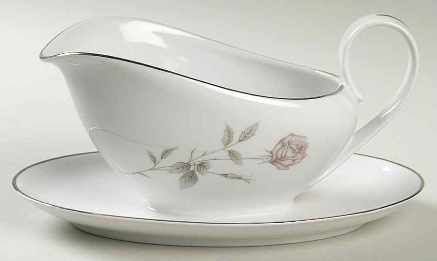 Rosemont Gravy Boat with Attached Underplate by Belcrest-1