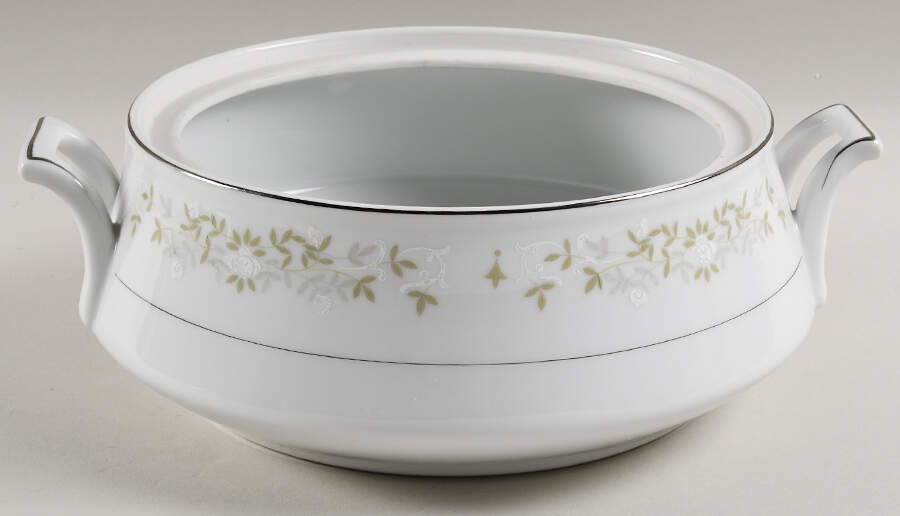 June Bride Round Vegetable No Lid by Berkeley House-1