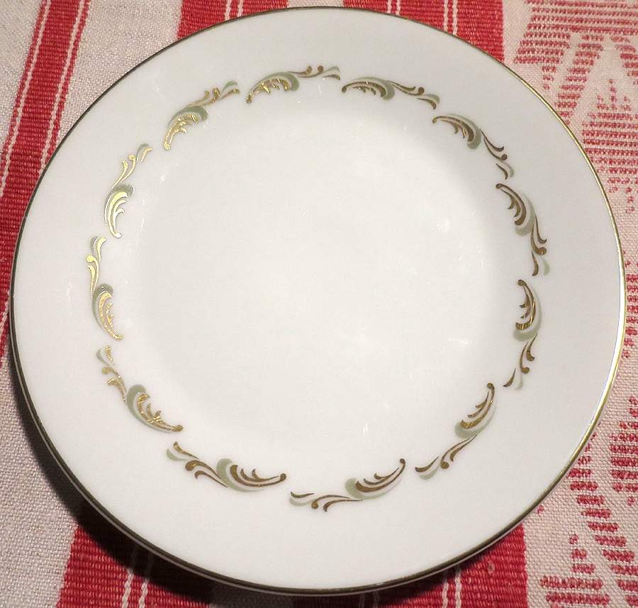 Michelle Dinner Plate by Berkeley House-1