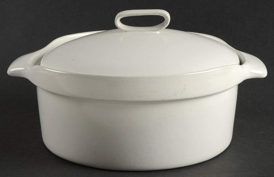 White 2 Qt Round Covered Casserole by Bennington Potters-1