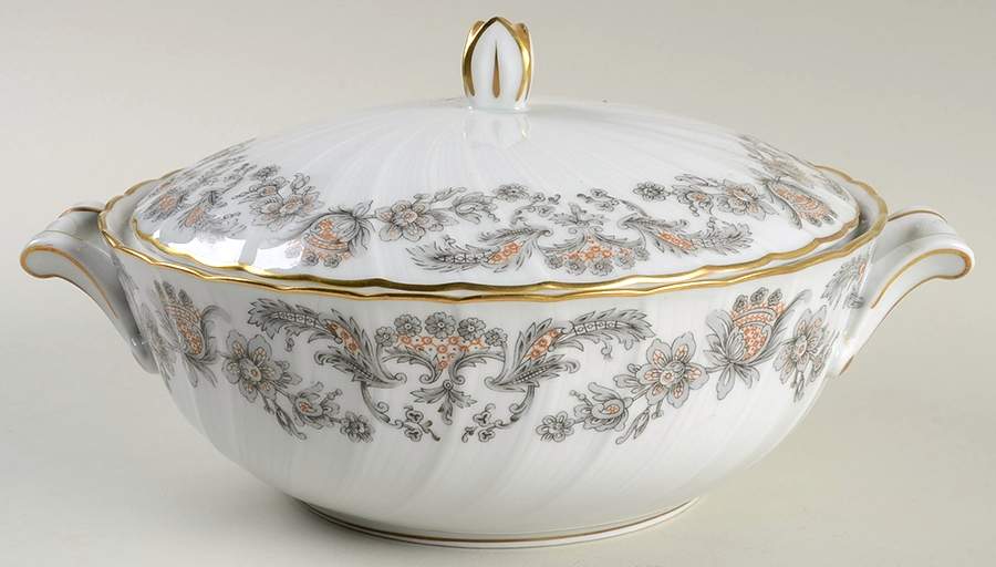 Alencon Round Covered Vegetable by Bernardaud-1