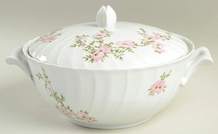 Amandine Round Covered Vegetable by Bernardaud-1