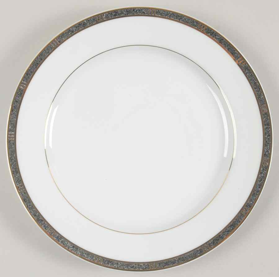 Antinea Anthracite Salad Plate by Bernardaud-1