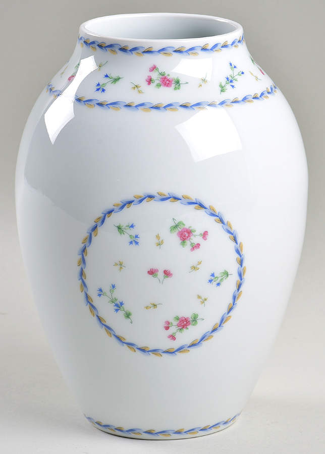 Artois Bleu 8" Vase by Bernardaud-1