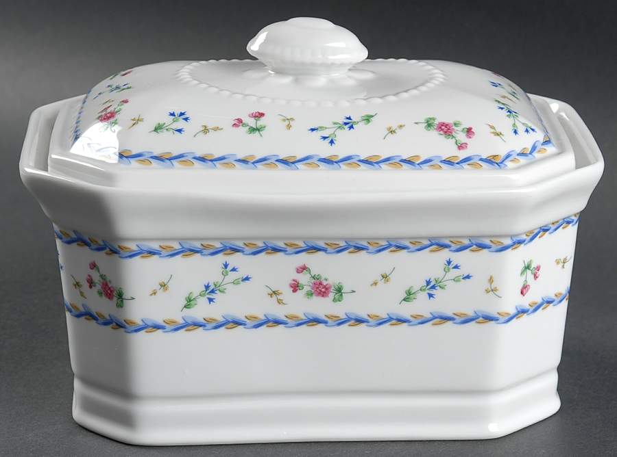 Artois Bleu 1 Quart Octagonal Covered Casserole by Bernardaud-1