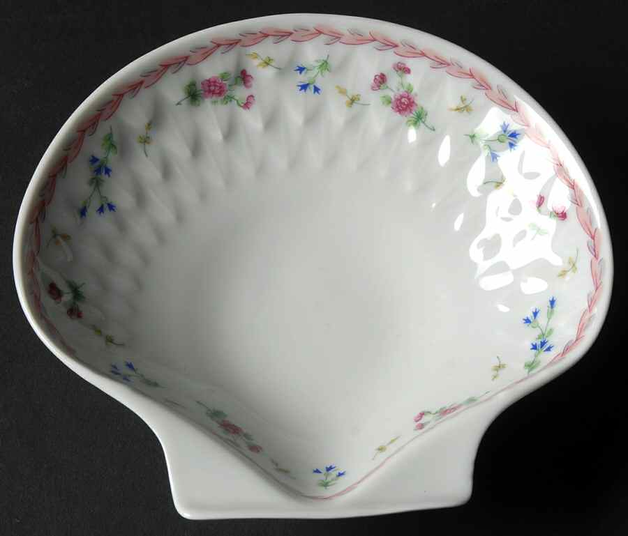 Artois Rose Shell Shaped Dish by Bernardaud-1
