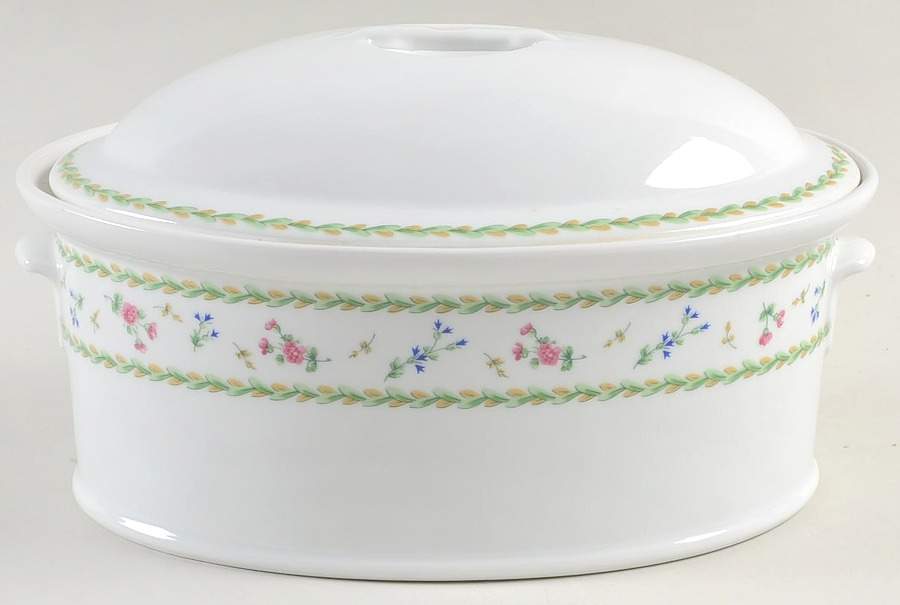 Artois Vert (Versailles Shape) 2.75 Quart Oval Covered Casserole by Bernardaud-1