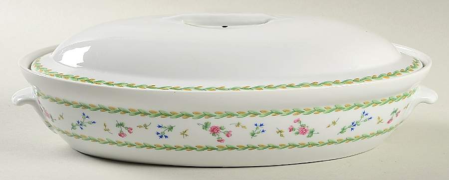 Artois Vert (Versailles Shape) 1 Quart Oval Covered Casserole by Bernardaud-1