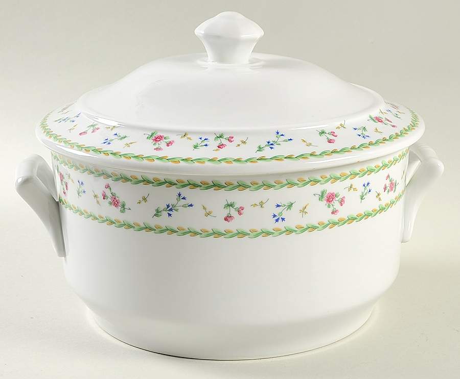 Artois Vert (Versailles Shape) 3 Quart Round Covered Casserole by Bernardaud-1