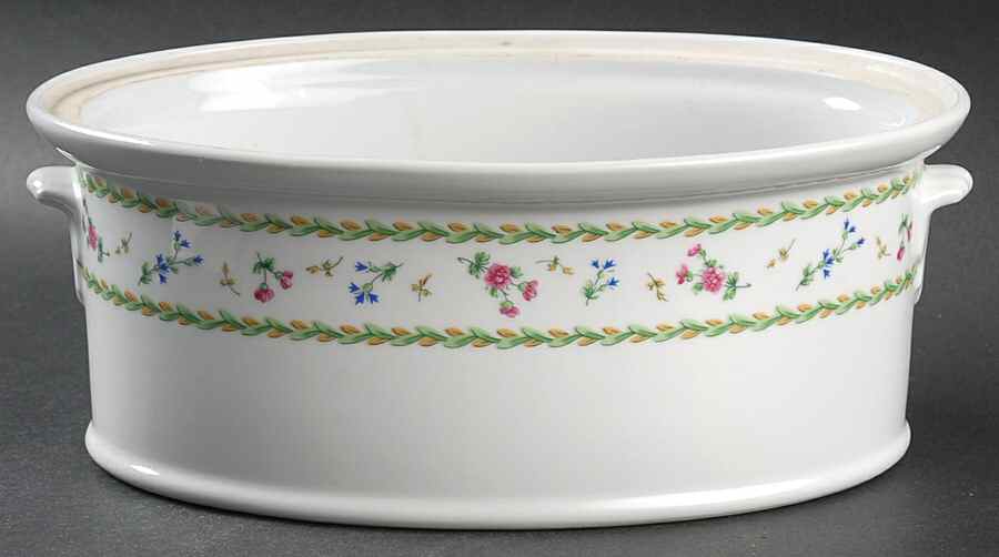 Artois Vert (Versailles Shape) 2.25 Quart Oval Covered Casserole No Lid by Bernardaud-1