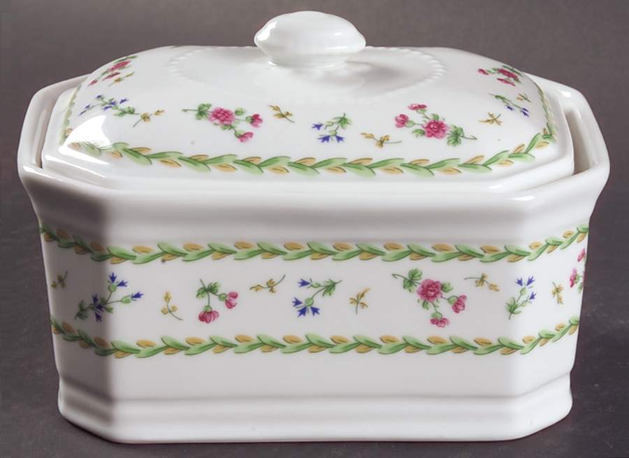 Artois Vert (Versailles Shape) 1pt Octagonal Covered Casserole by Bernardaud-1