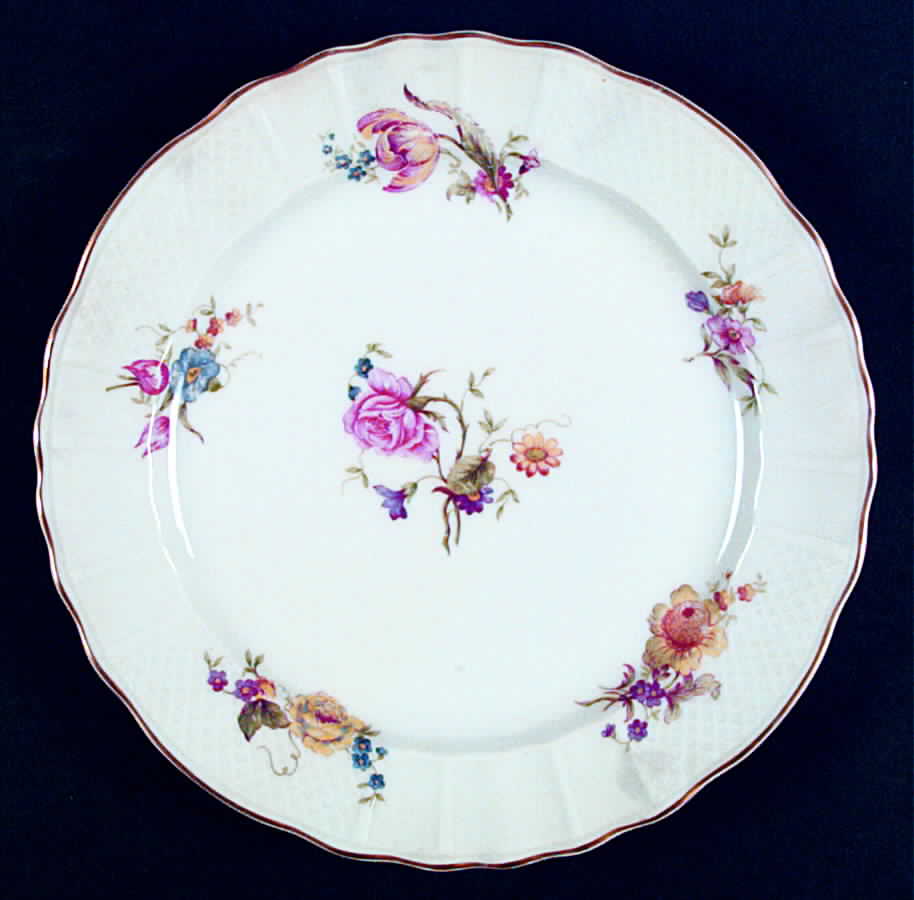 BER118 Dinner Plate by Bernardaud-1