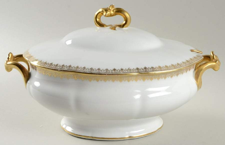 BER139 Tureen &  Lid by Bernardaud-1