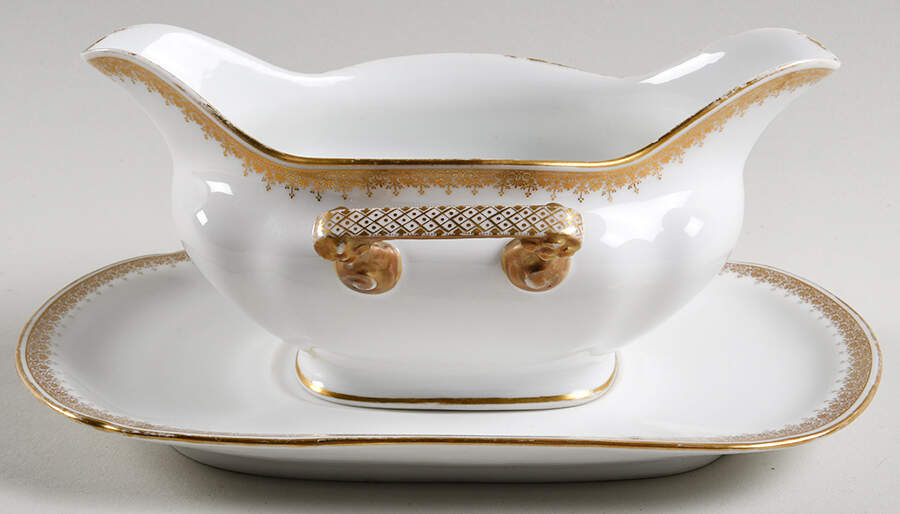 BER48 Gravy Boat & Underplate by Bernardaud-1