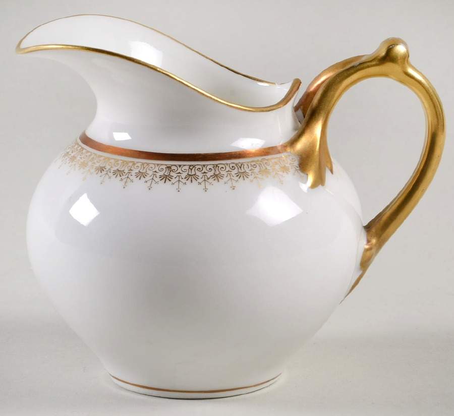 BER48 Creamer by Bernardaud-1