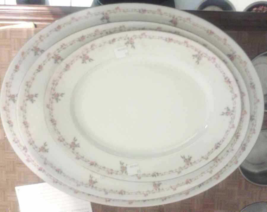 BER74 12" Oval Serving Platter by Bernardaud-1