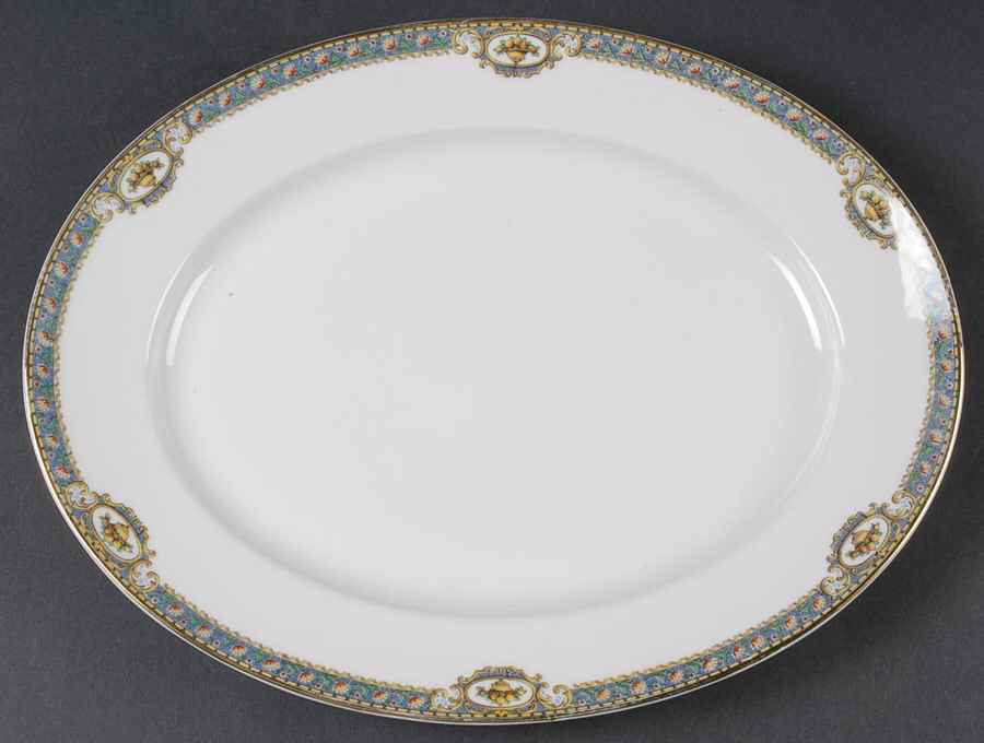 BER79 13" Oval Serving Platter by Bernardaud-1