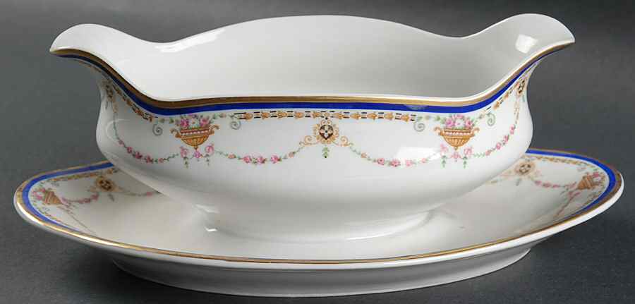 BER80 Gravy Boat with Attached Underplate by Bernardaud-1