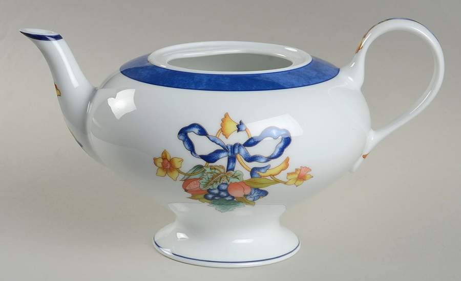 Borghese Teapot No Lid by Bernardaud-1