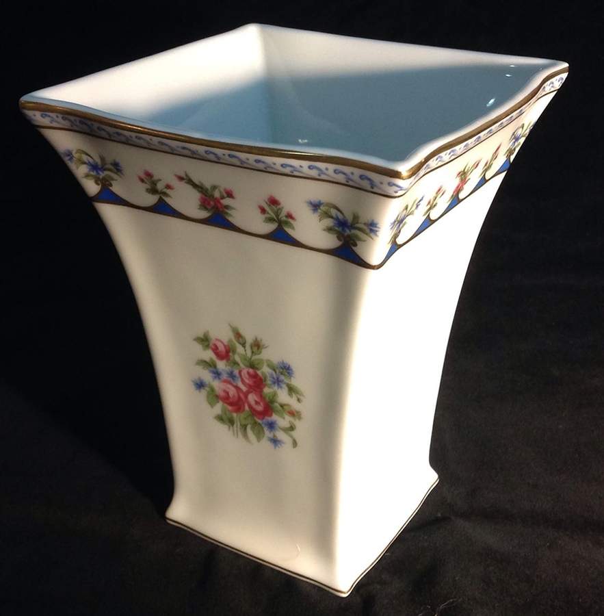 Chateaubriand Blue 7" Vase by Bernardaud-1