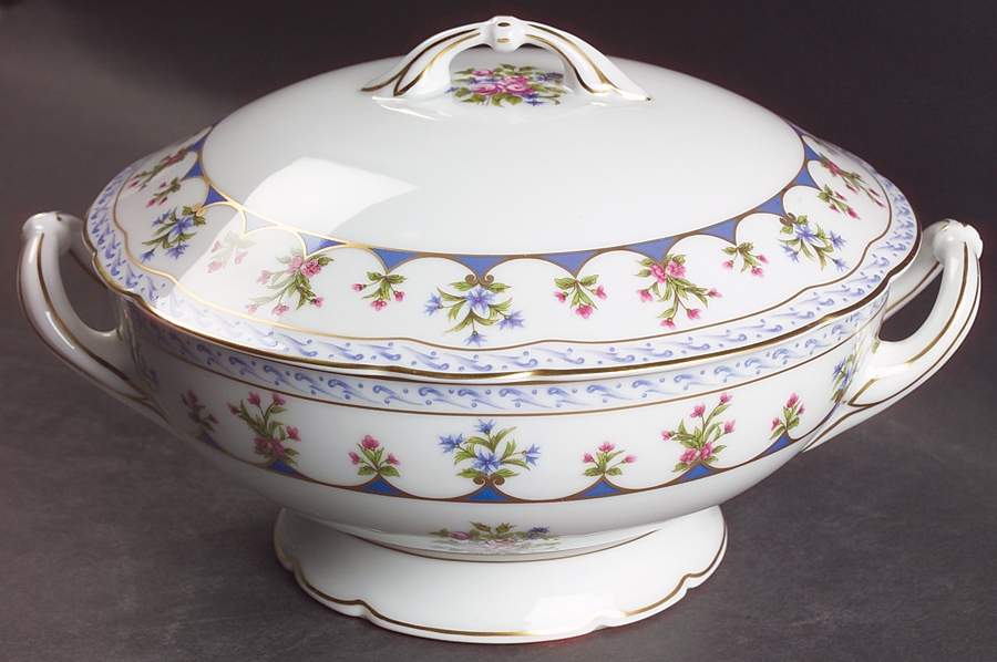 Chateaubriand Blue Round Covered Vegetable by Bernardaud-1