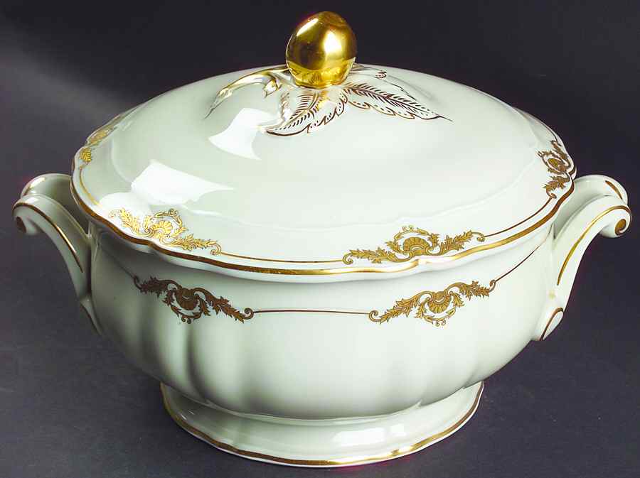 Coquille Tureen &  Lid by Bernardaud-1