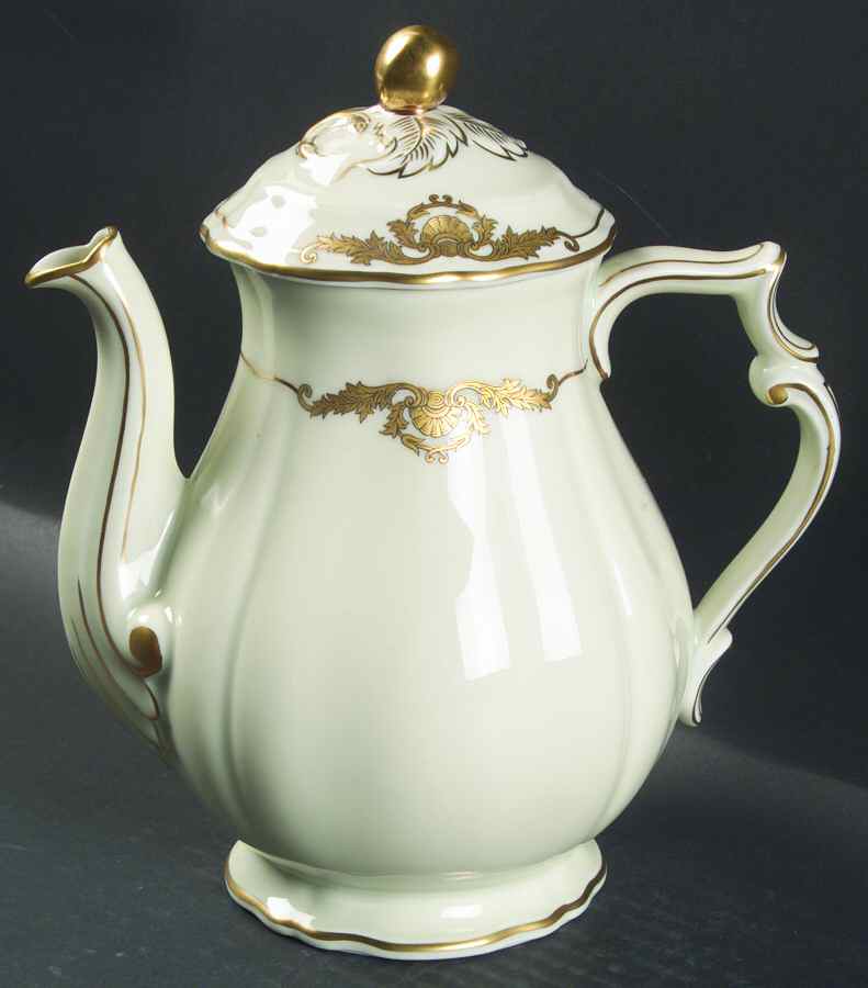Coquille Teapot & Lid by Bernardaud-1
