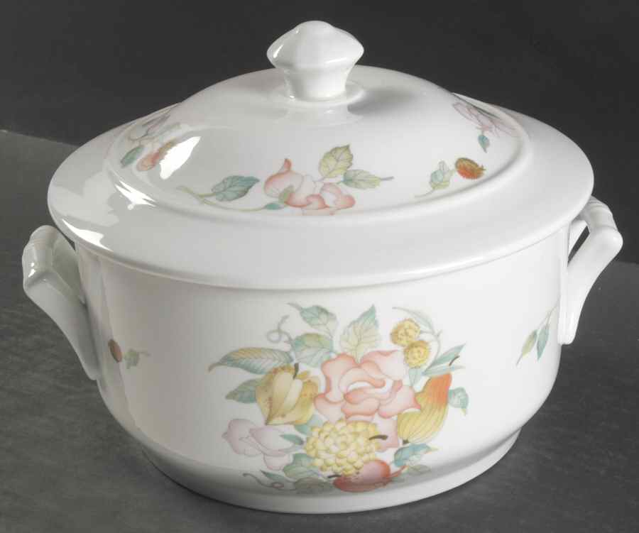 Desirade 3 Quart Round Covered Casserole by Bernardaud-1