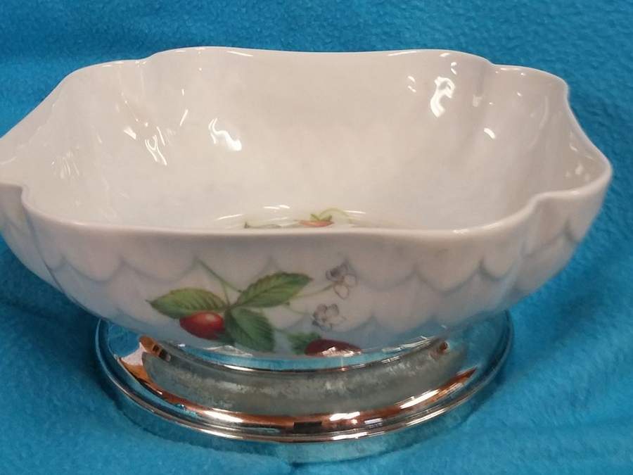 Frasiere 6" Square Dish with Silverplate Base by Bernardaud-1