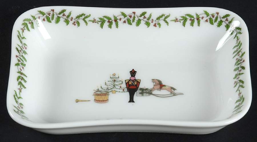 Grenadiers Small Ashtray by Bernardaud-1