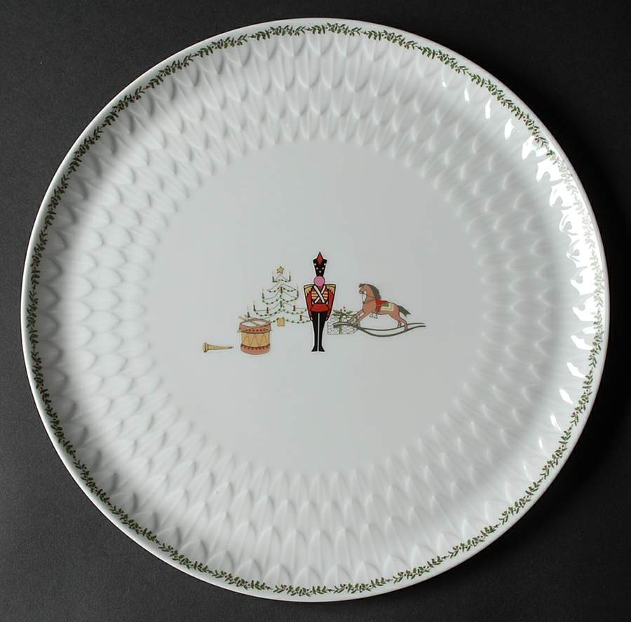 Grenadiers Tart Dish by Bernardaud-1