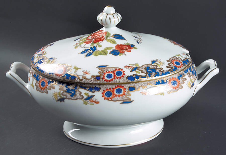 Karikal Oval Tureen & Lid by Bernardaud-1