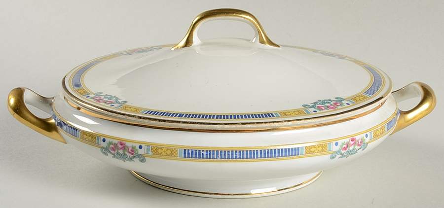 Lafayette Georgian Round Covered Vegetable by Bernardaud-1