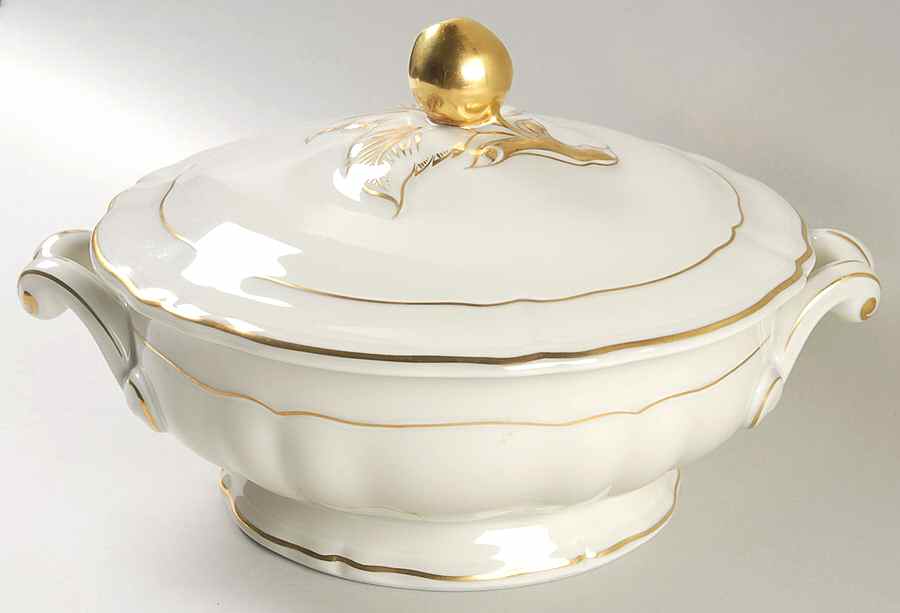 Louis XV Round Covered Vegetable by Bernardaud-1