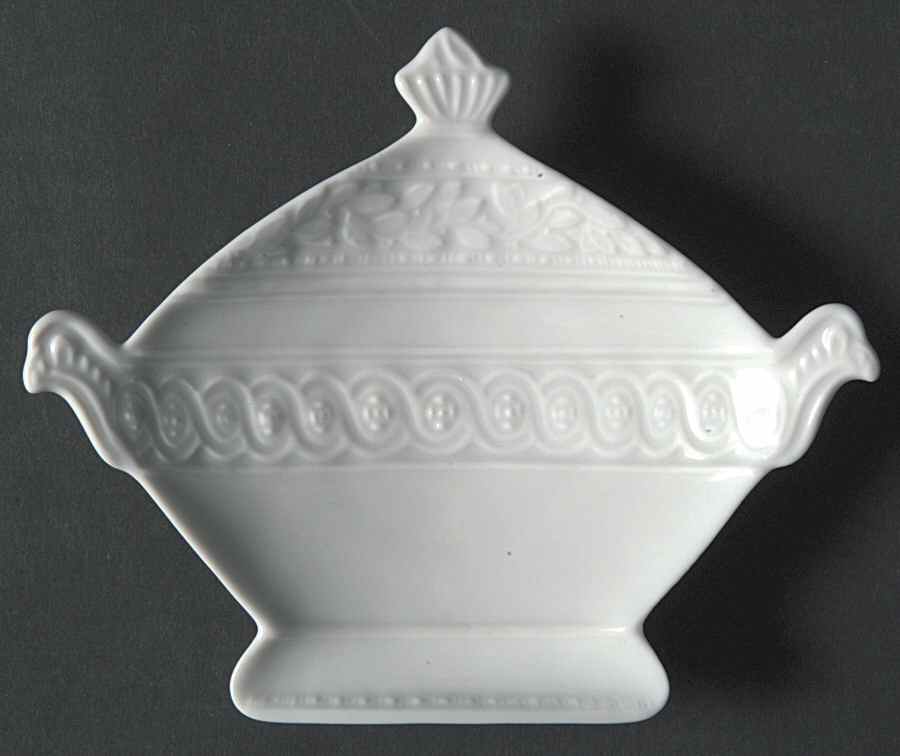 Louvre Tea Bag Holder by Bernardaud-1