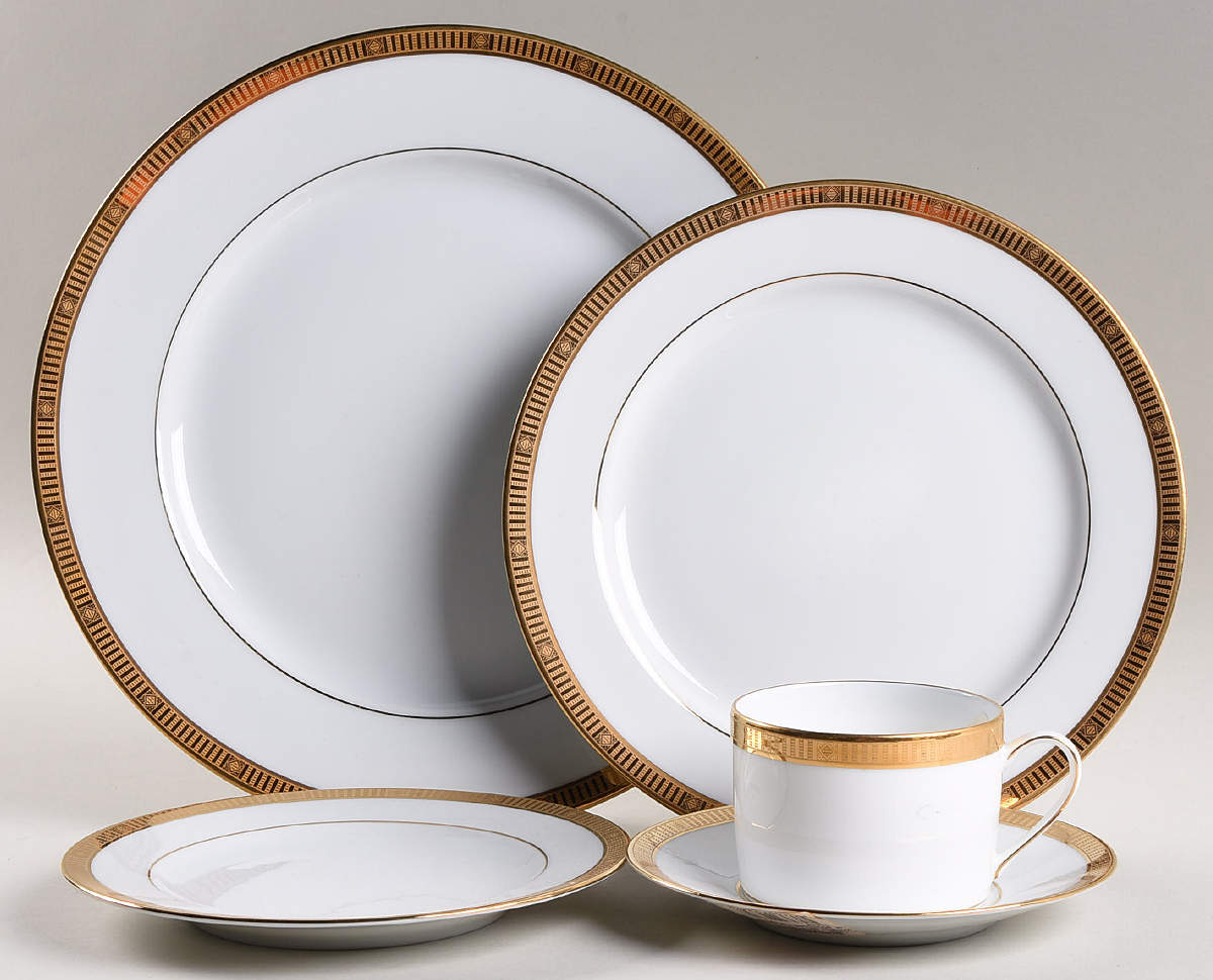 Madison Gold 5 Piece Place Setting by Bernardaud-1