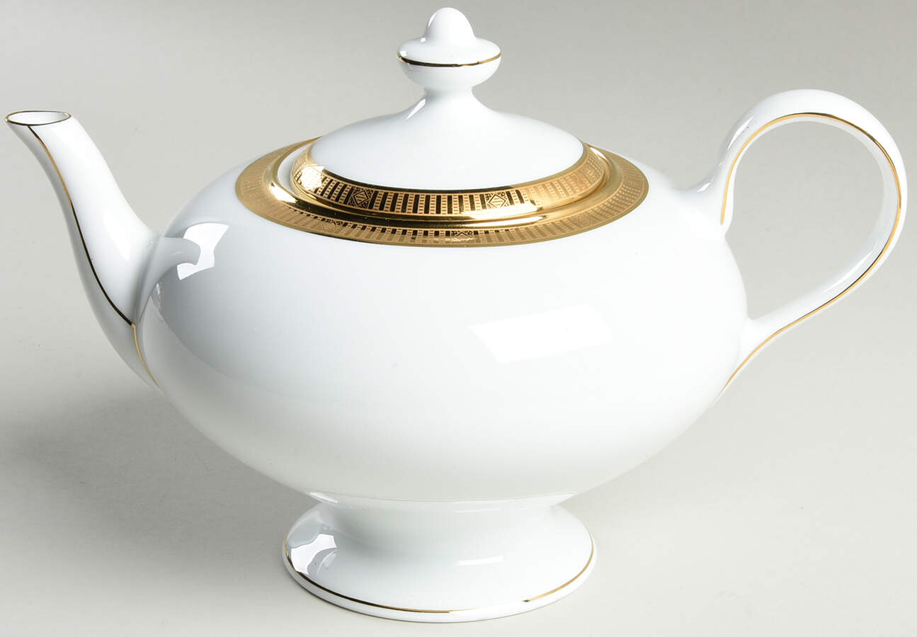 Madison Gold Teapot & Lid by Bernardaud-1