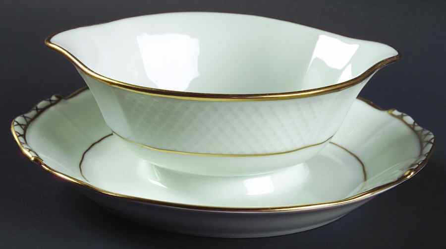 Malmaison Gravy Boat with Attached Underplate by Bernardaud-1