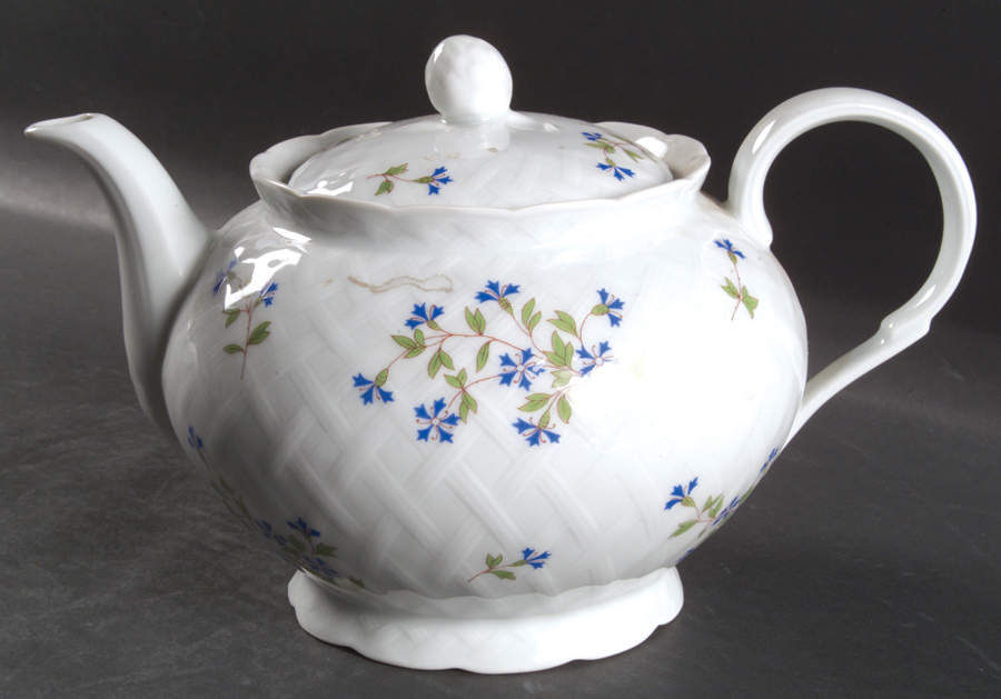 Nicole Teapot & Lid by Bernardaud-1