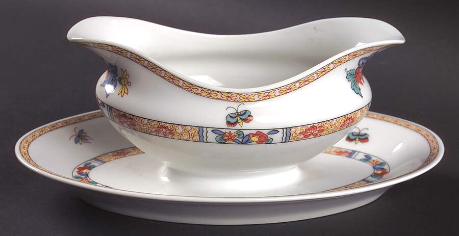 Pak Hoi Gravy Boat with Attached Underplate by Bernardaud-1