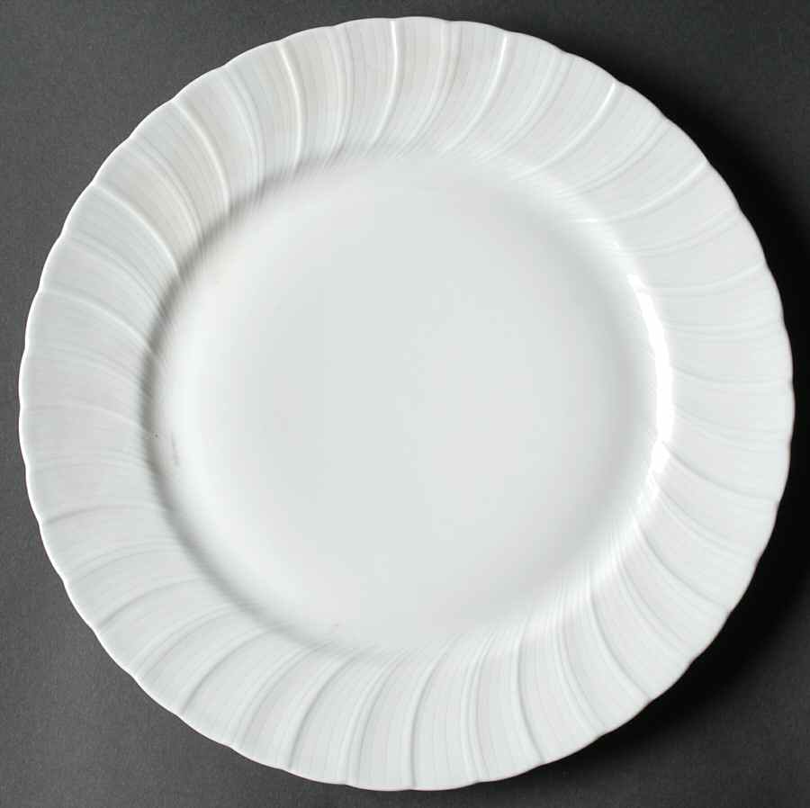 Palm Dinner Plate by Bernardaud-1
