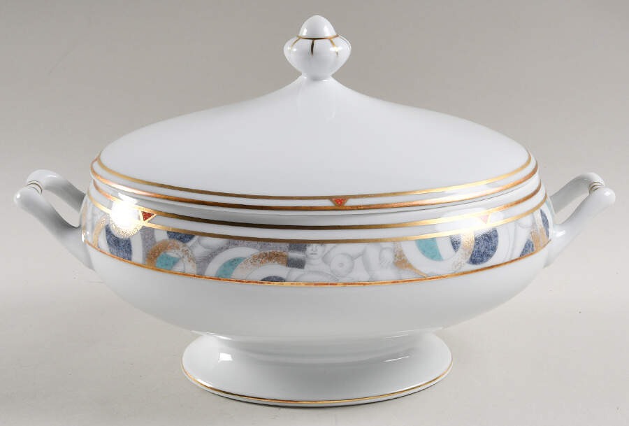 Paris (Geometric Nudes) Oval Covered Vegetable by Bernardaud-1