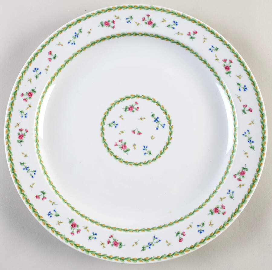 Poe 11" Chop Plate (Round Platter) by Bernardaud-1
