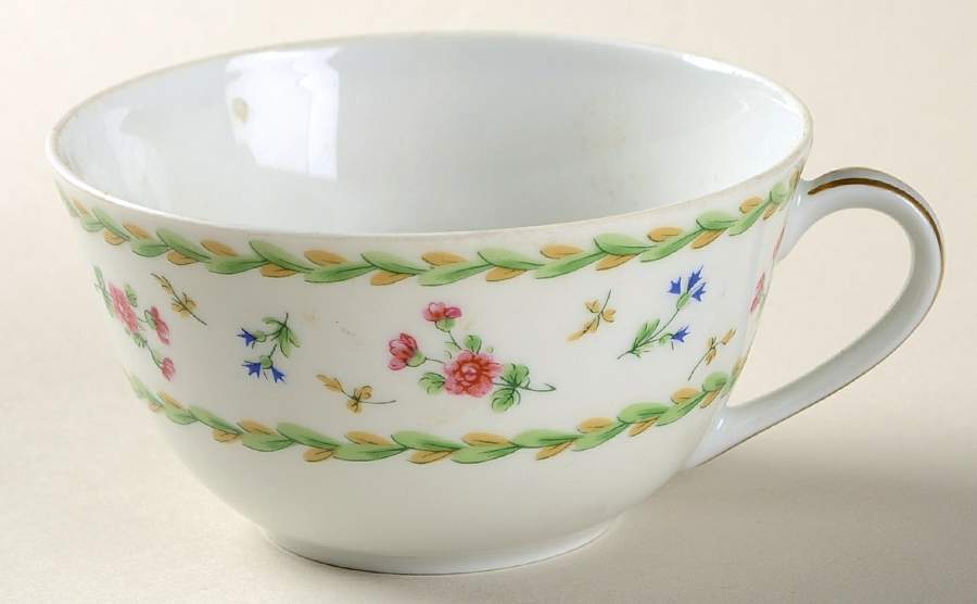 Poe Flat Cup by Bernardaud-1
