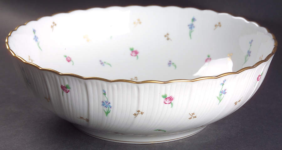 Pompadour (Scalloped, White Background) 9" Salad Serving Bowl by Bernardaud-1